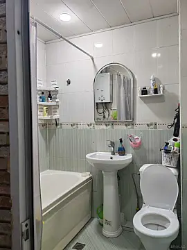 Satılır 1 otaqlı mənzil 40 m²