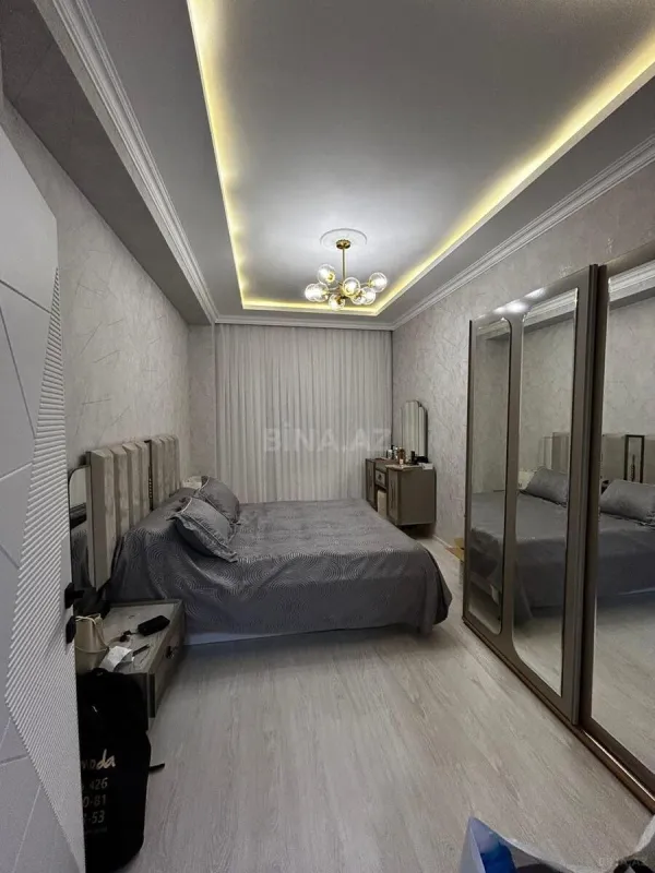 Satılır 2 otaqlı mənzil 64.8 m²