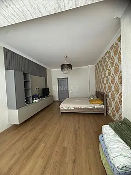 Kirayə verilir 3 otaqlı mənzil 110 m²
