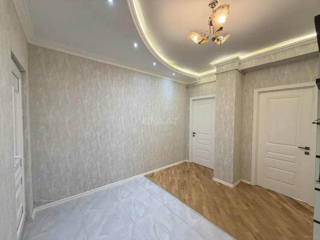 Satılır 2 otaqlı mənzil 75 m²