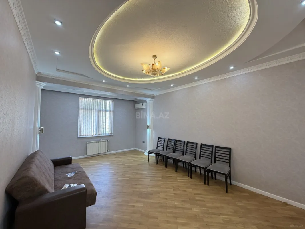Satılır 2 otaqlı mənzil 75 m²