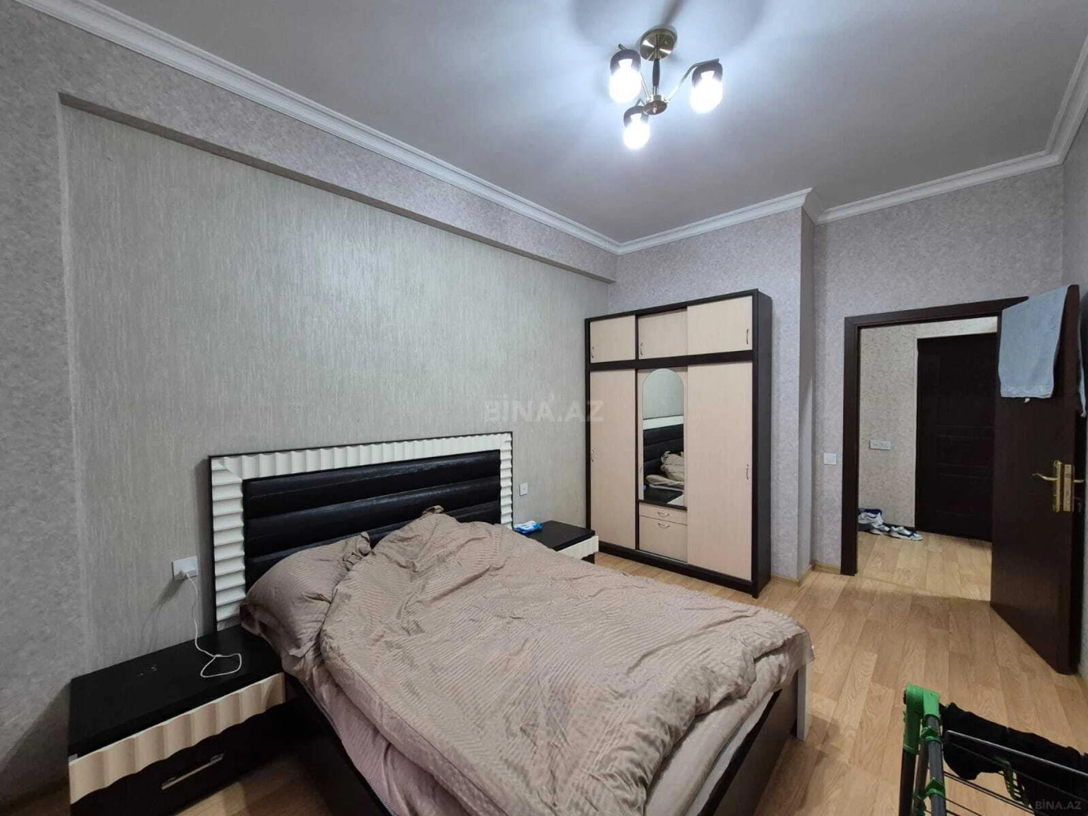 Satılır 2 otaqlı mənzil 58 m²
