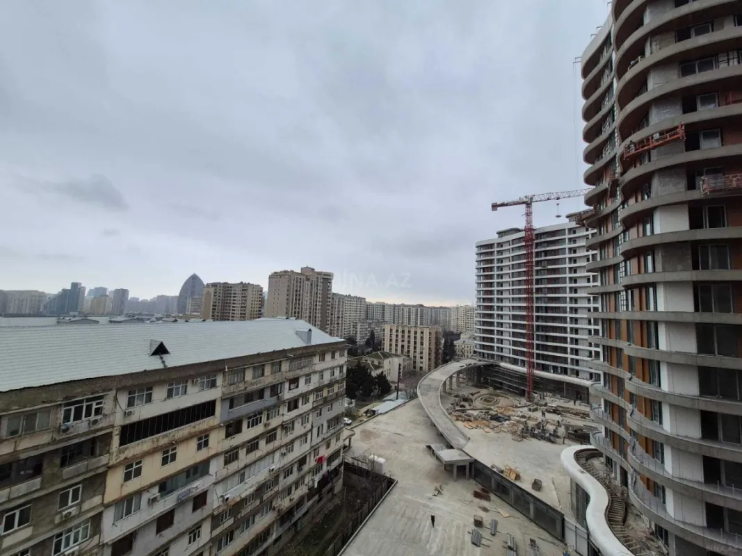 Satılır 2 otaqlı mənzil 58 m²