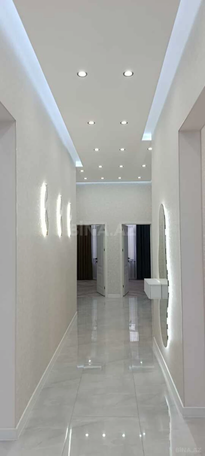 Satılır 5 otaqlı həyət evi 250 m²
