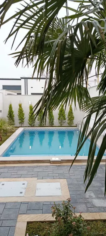 Satılır 5 otaqlı həyət evi 250 m²