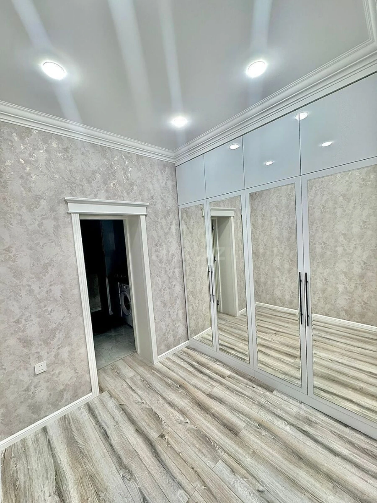 Kirayə verilir 2 otaqlı mənzil 35 m²