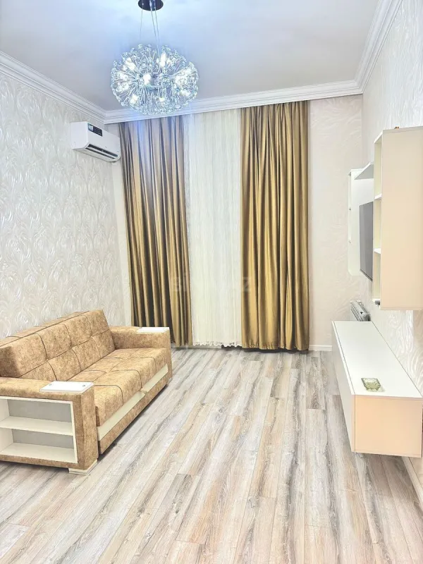 Kirayə verilir 2 otaqlı mənzil 35 m²