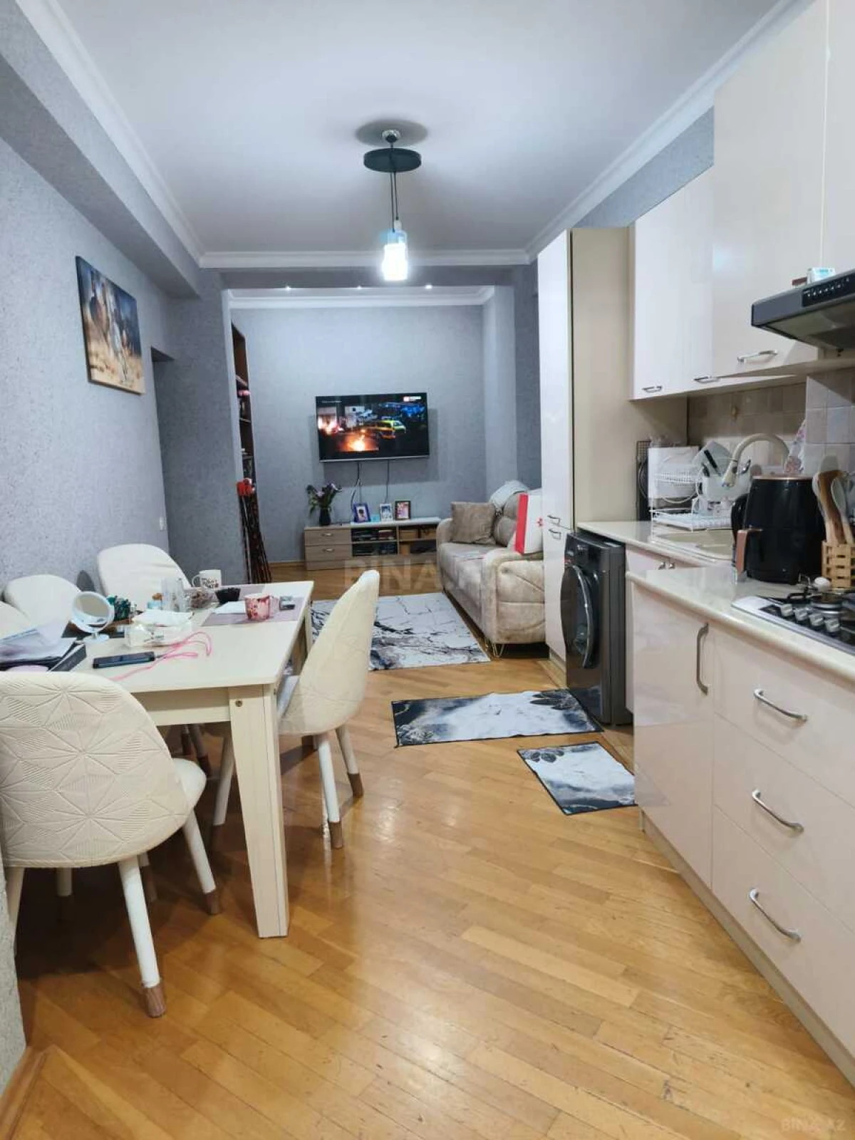 Satılır 2 otaqlı mənzil 64 m²