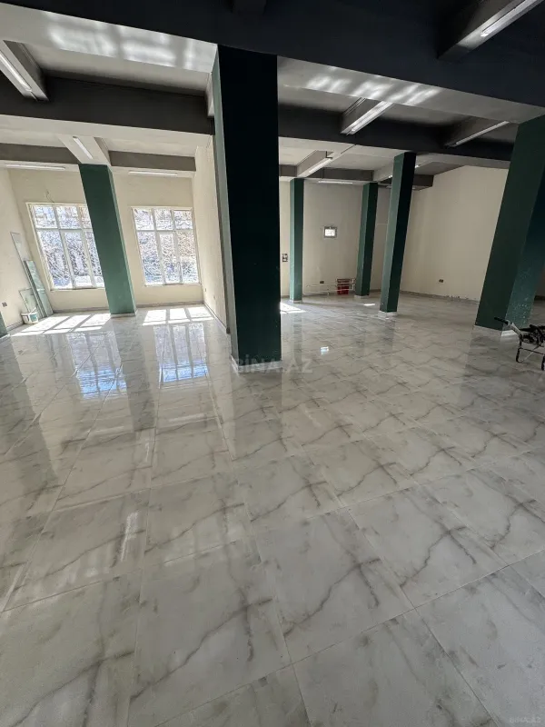 Kirayə verilir obyekt 230 m²