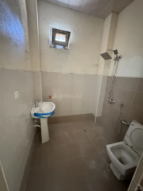 Kirayə verilir obyekt 230 m²