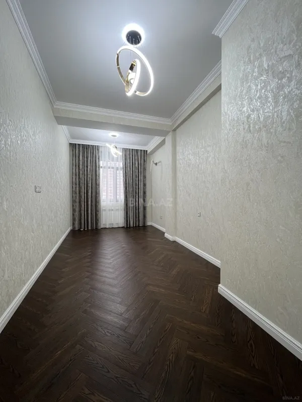 Satılır 2 otaqlı mənzil 115 m²