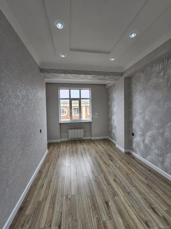 Satılır 3 otaqlı mənzil 82 m²