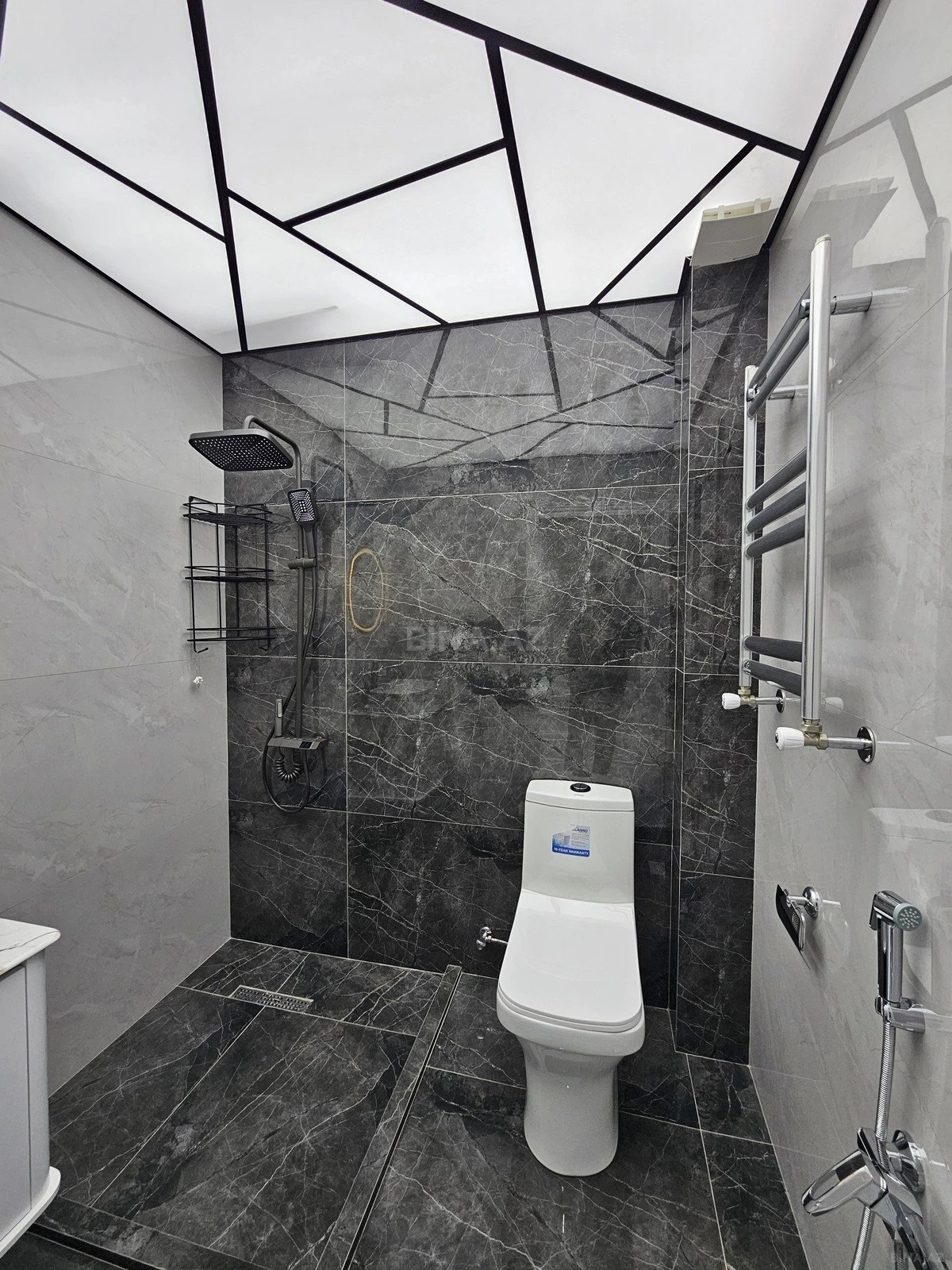 Satılır 3 otaqlı mənzil 82 m²