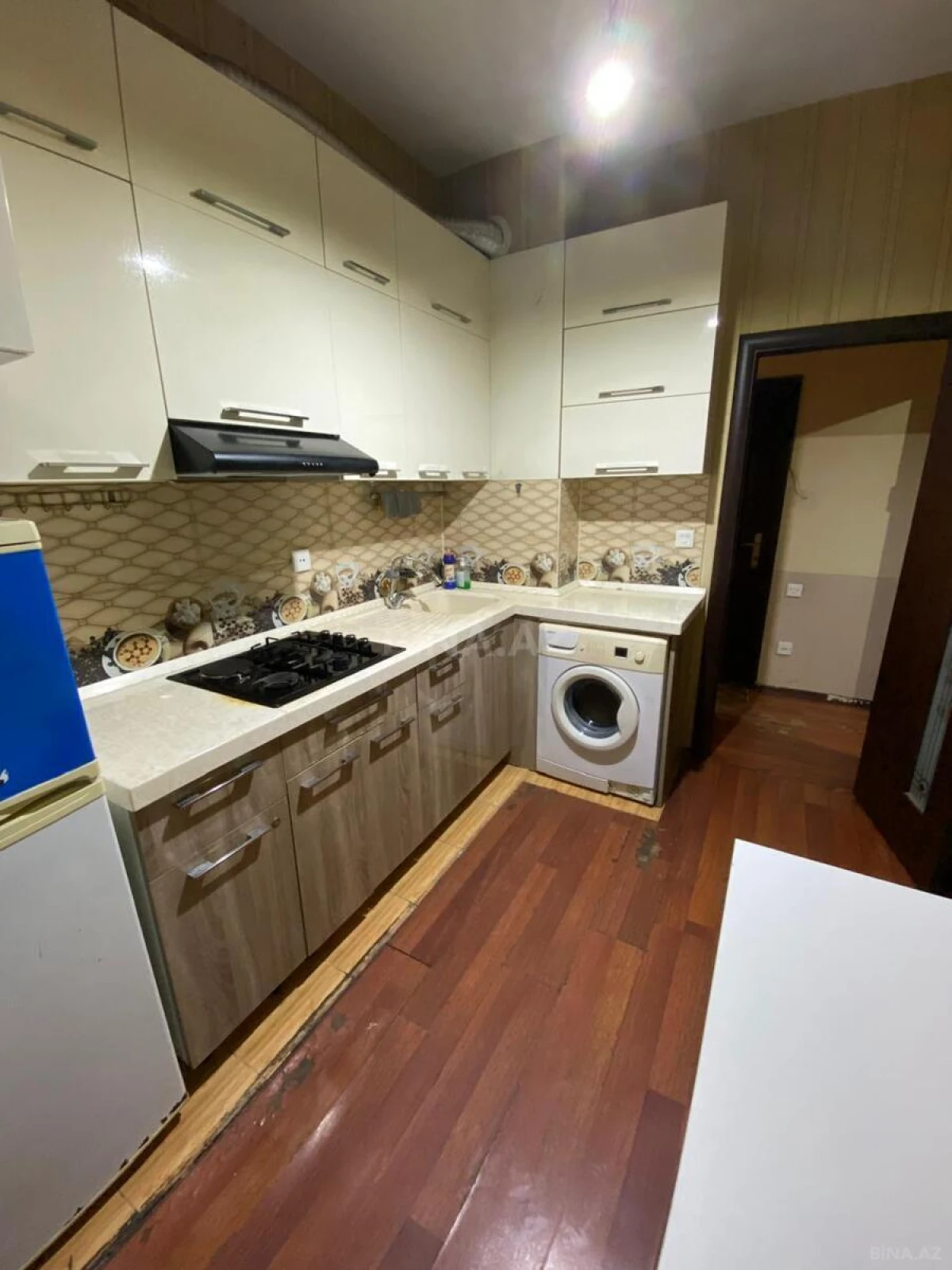 Kirayə verilir 2 otaqlı mənzil 60 m²