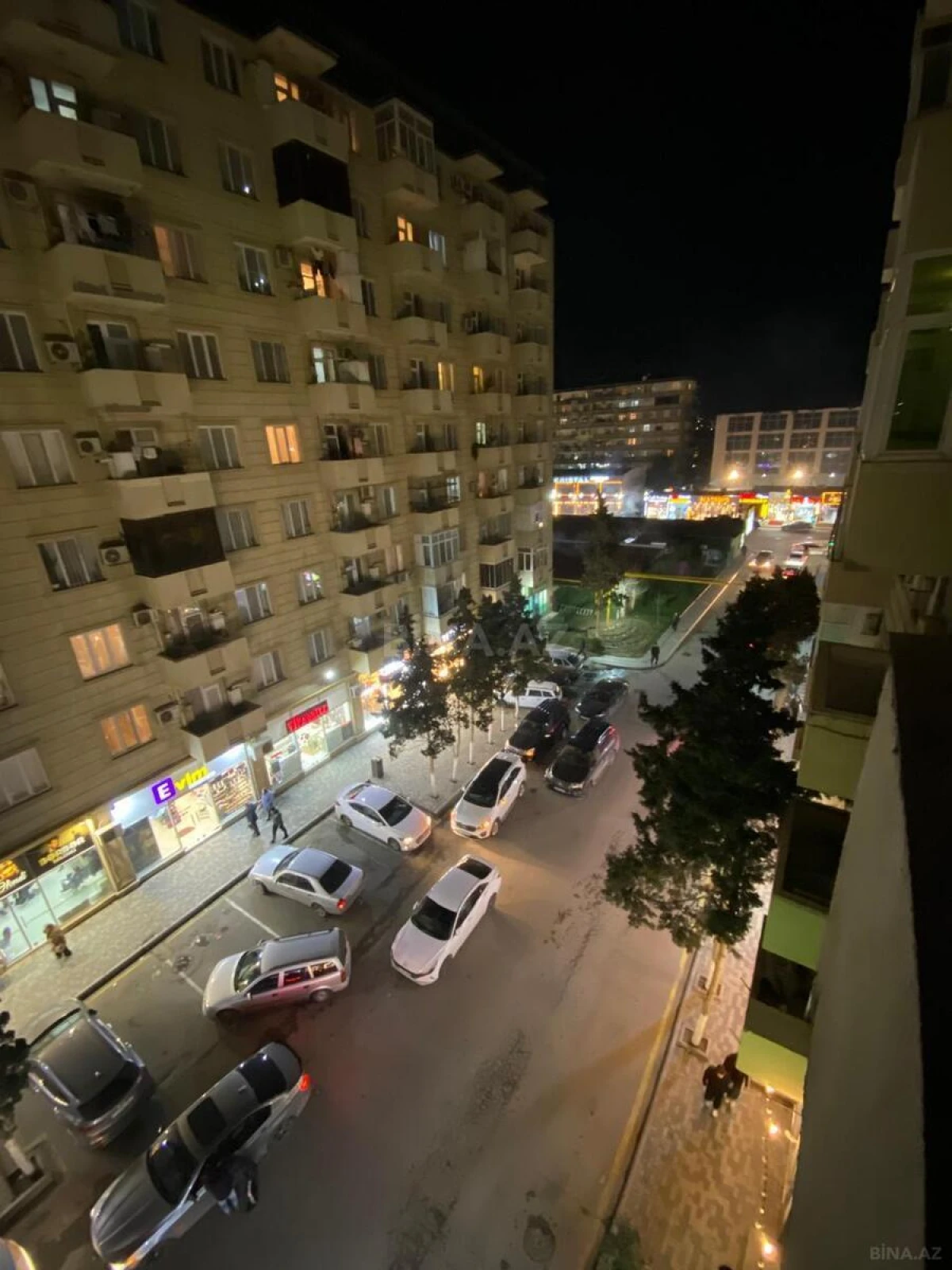Kirayə verilir 2 otaqlı mənzil 60 m²