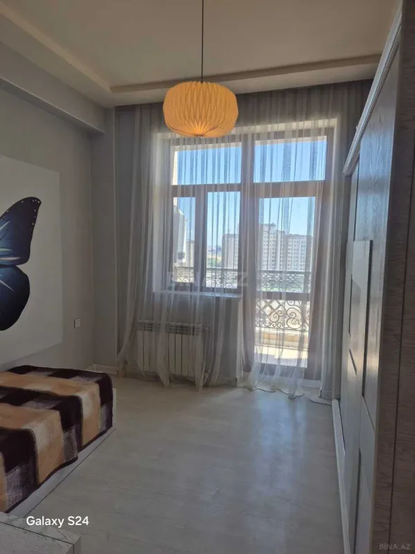 Satılır 3 otaqlı mənzil 76 m²