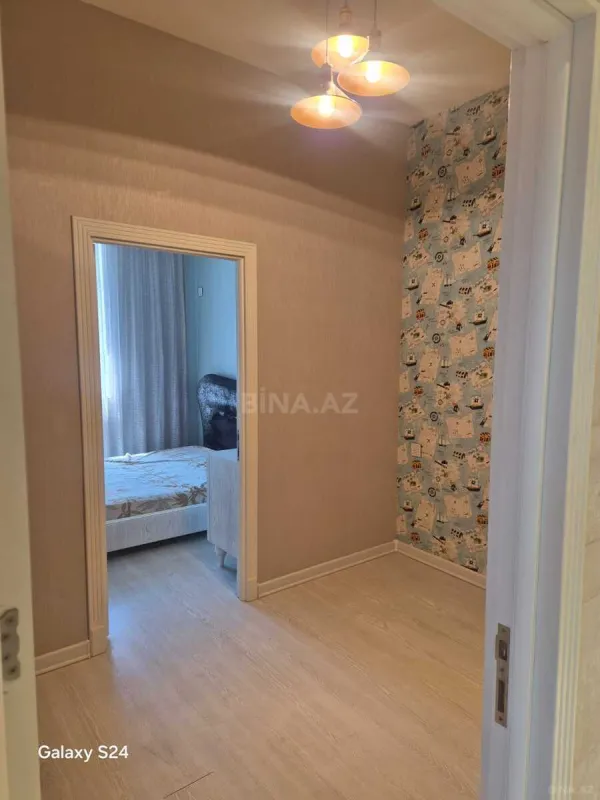 Satılır 3 otaqlı mənzil 76 m²