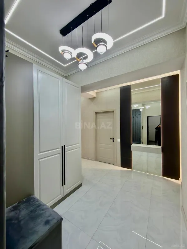 Satılır 3 otaqlı mənzil 86 m²