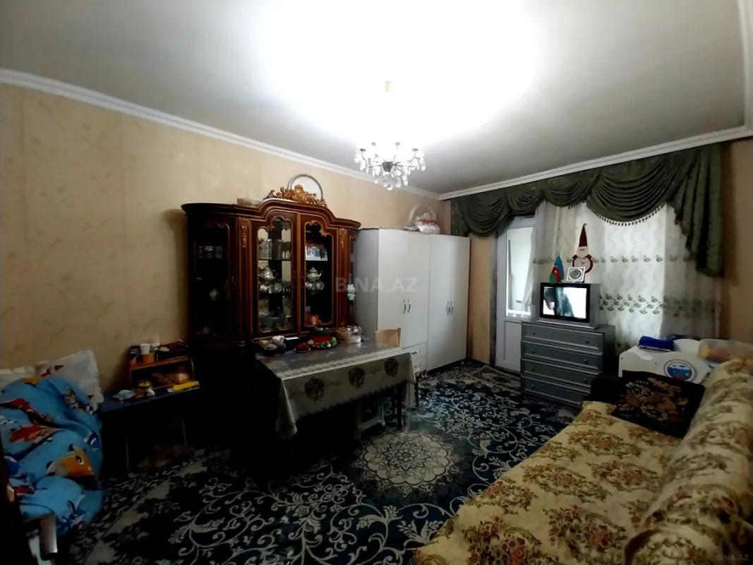 Satılır 3 otaqlı mənzil 70 m²