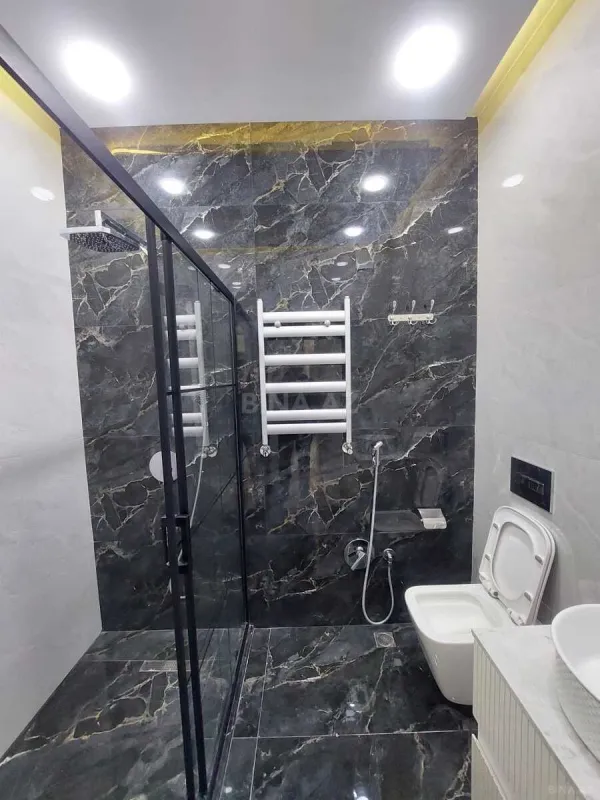Satılır 3 otaqlı mənzil 95 m²