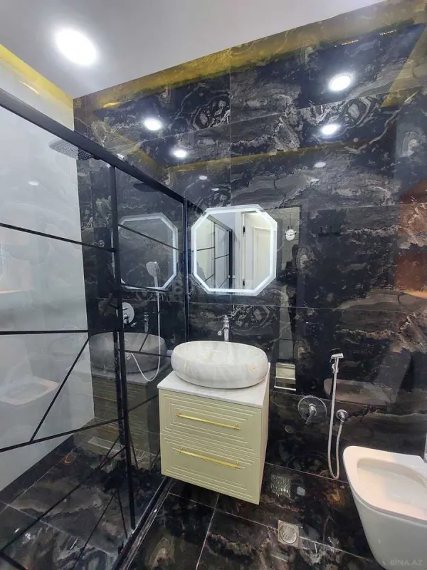 Satılır 3 otaqlı mənzil 95 m²