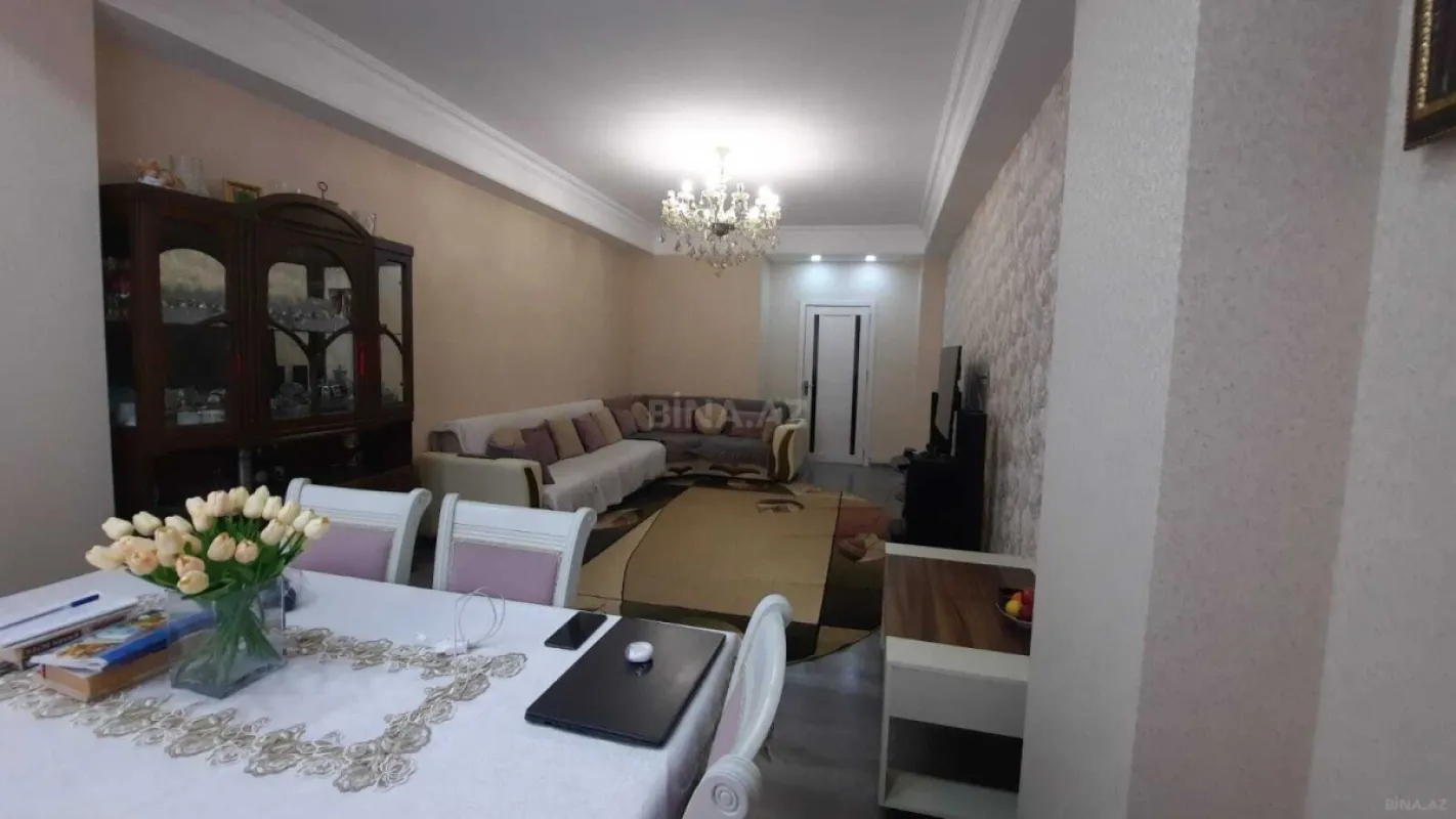 Kirayə verilir 3 otaqlı mənzil 105 m²