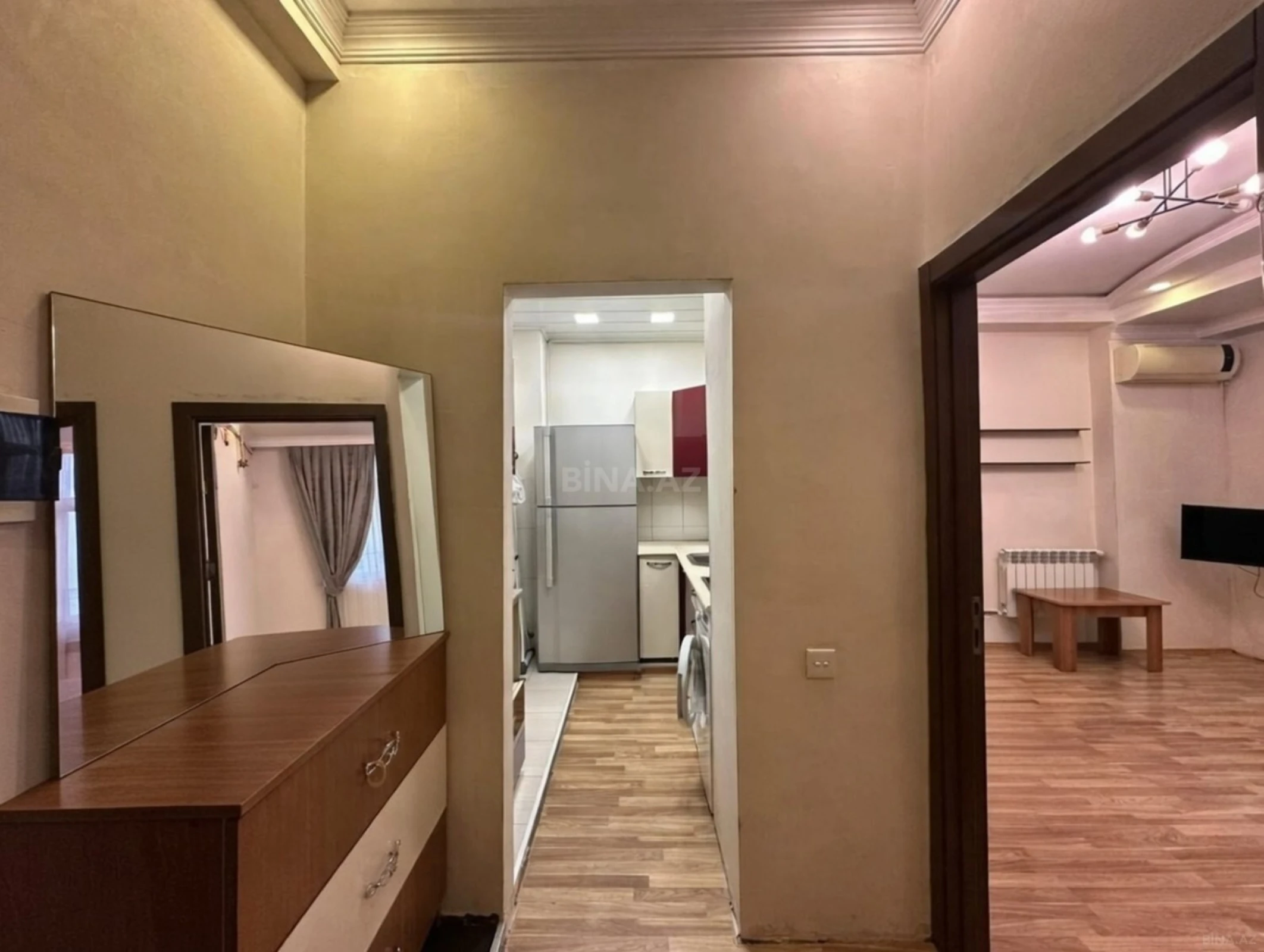 Satılır 2 otaqlı mənzil 50 m²