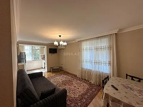 Kirayə verilir 2 otaqlı mənzil 31 m² — Bakı, Memar Əcəmi yanı 2 otaq 31.00 m²
