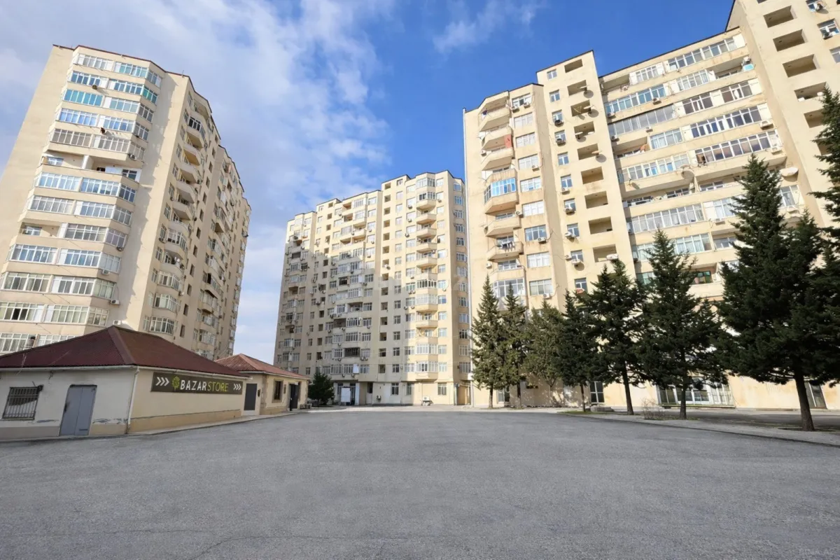 Satılır 3 otaqlı mənzil 102 m²