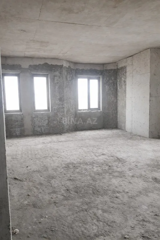 Satılır 3 otaqlı mənzil 102 m²