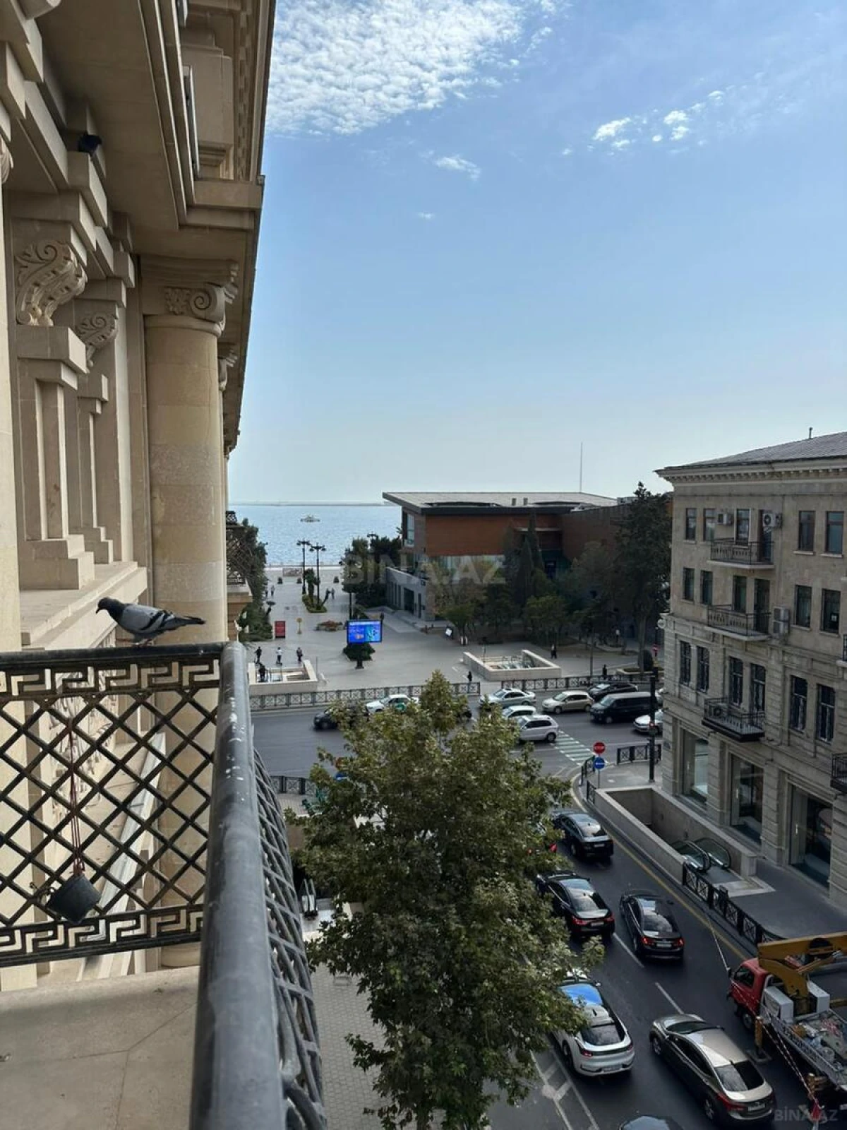 Kirayə verilir 3 otaqlı mənzil 145 m²