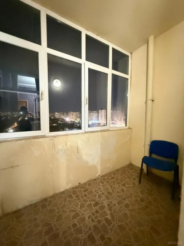 Satılır 3 otaqlı mənzil 110 m²