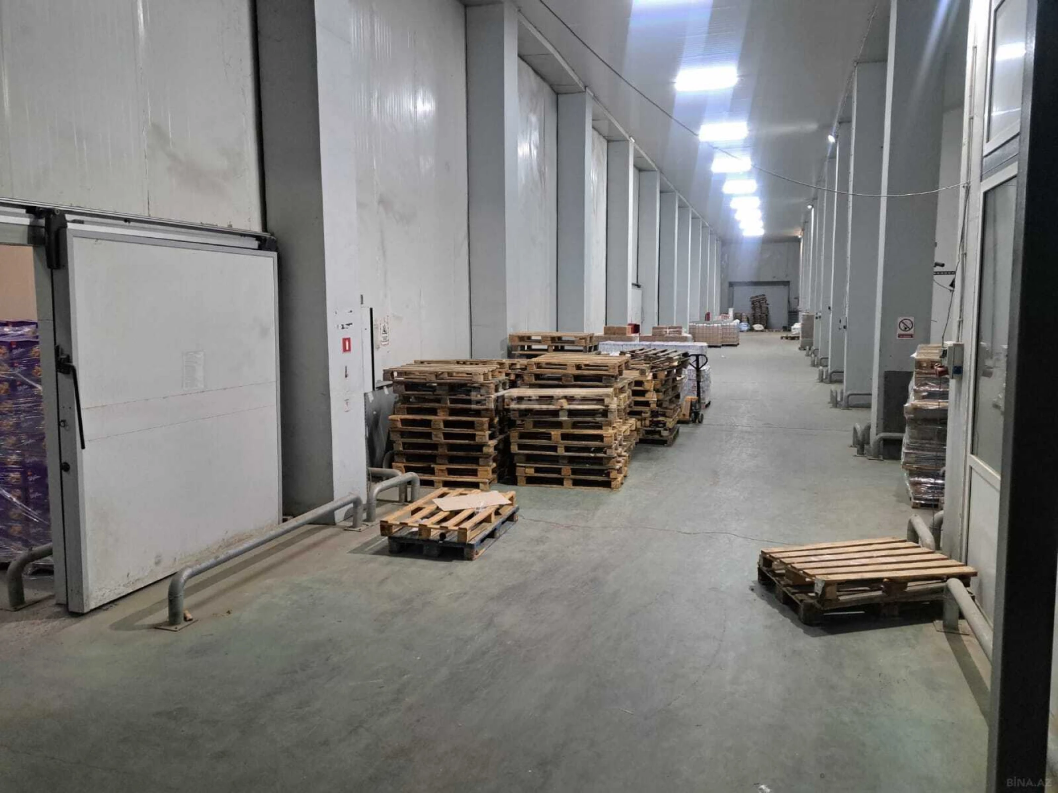 Kirayə verilir obyekt 3464 m²