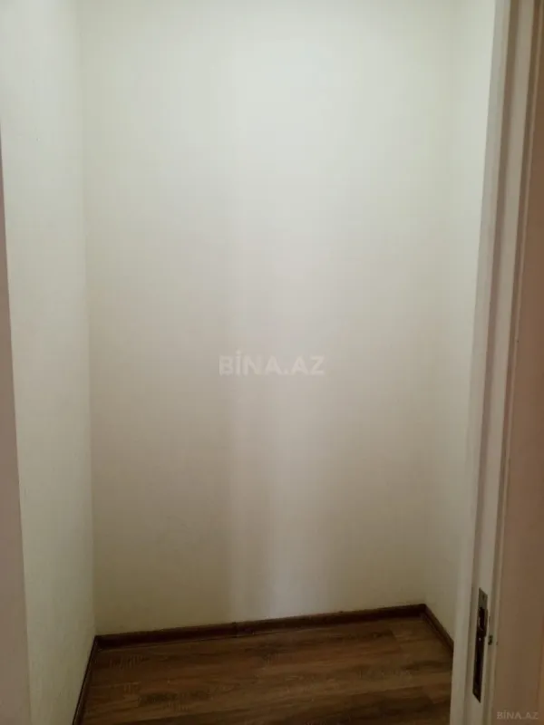 Satılır 2 otaqlı mənzil 58 m²