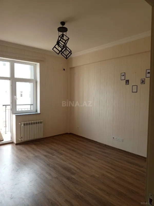 Satılır 2 otaqlı mənzil 58 m²