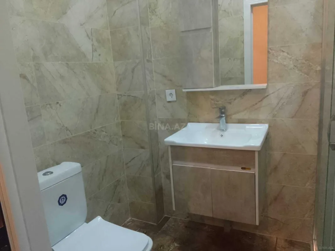 Kirayə verilir 2 otaqlı mənzil 67.4 m²