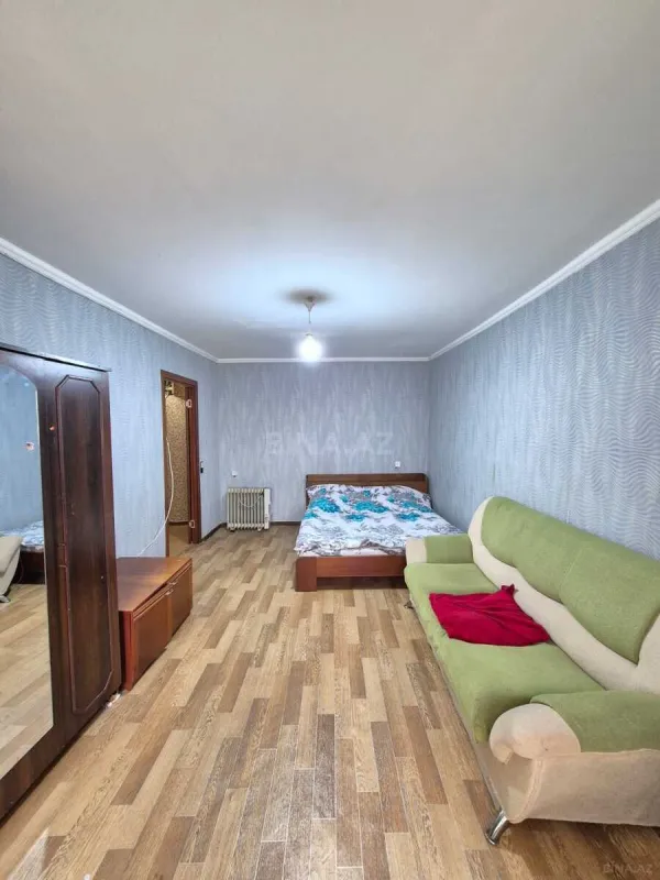 Satılır 1 otaqlı mənzil 32 m²