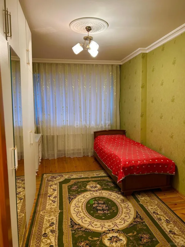 Satılır 3 otaqlı mənzil 70 m²