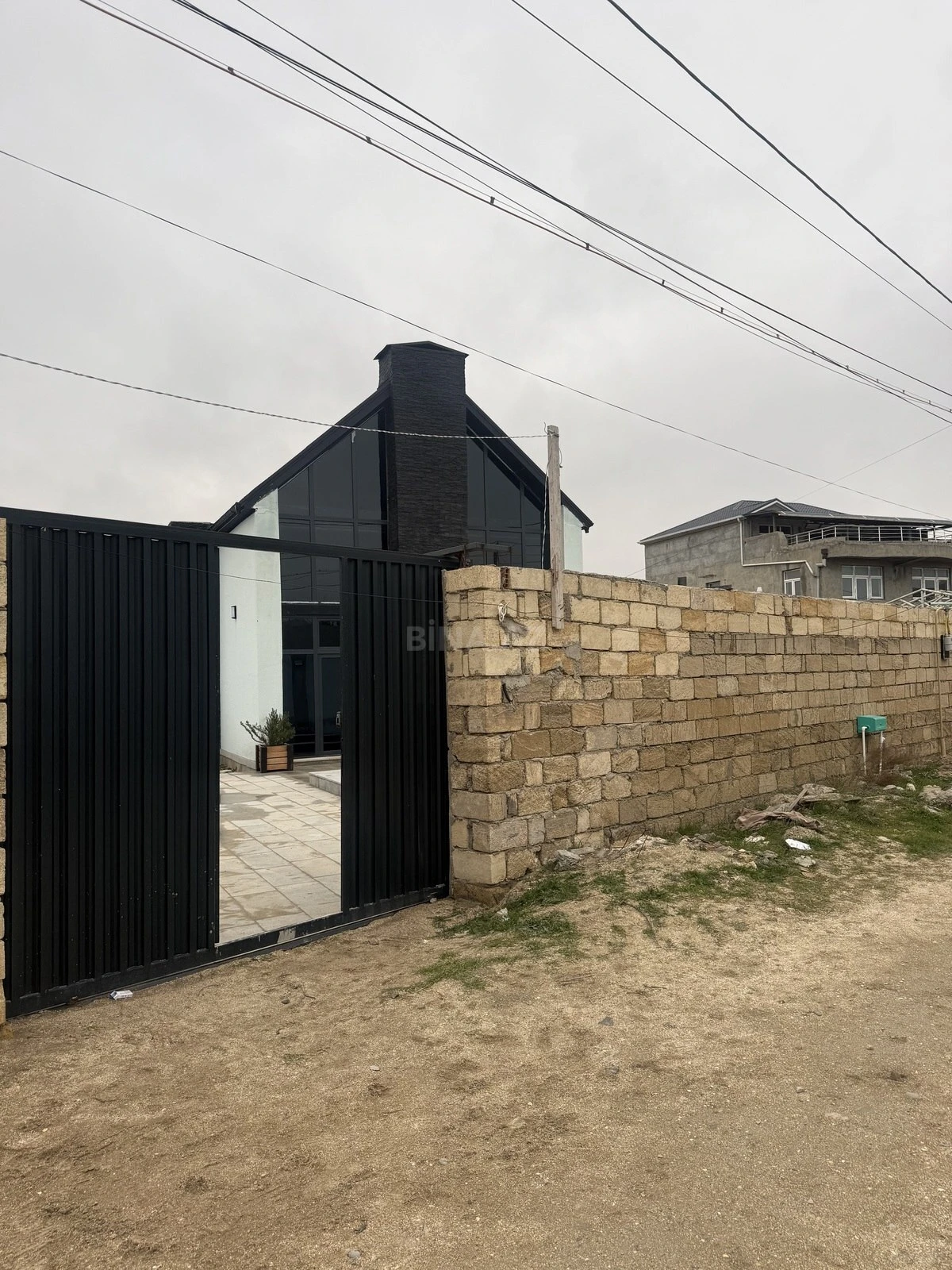 Kirayə verilir 3 otaqlı həyət evi 120 m²