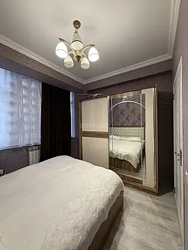 Satılır 2 otaqlı mənzil 44 m²