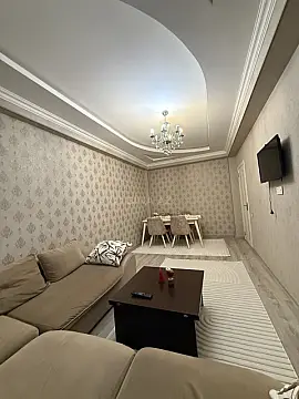 Satılır 2 otaqlı mənzil 44 m²
