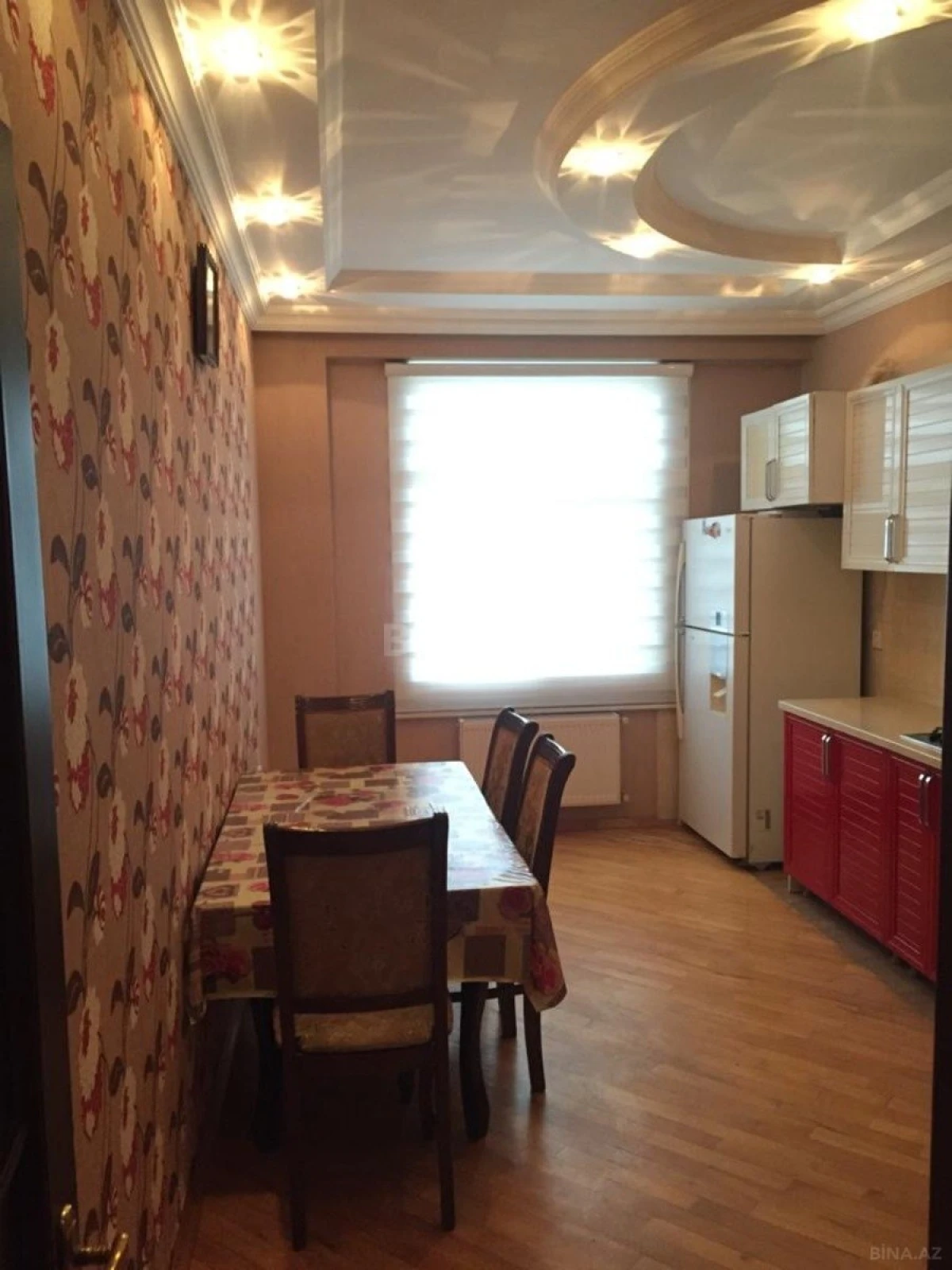 Satılır 2 otaqlı mənzil 85 m²