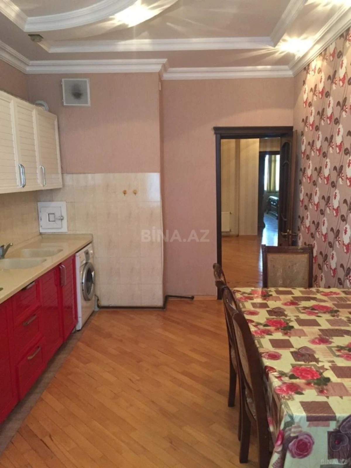 Satılır 2 otaqlı mənzil 85 m²