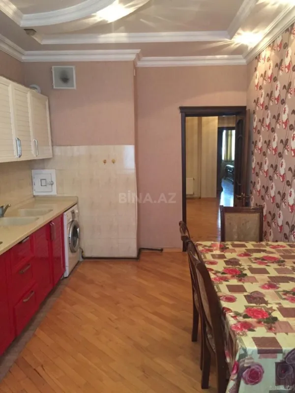 Satılır 2 otaqlı mənzil 85 m²