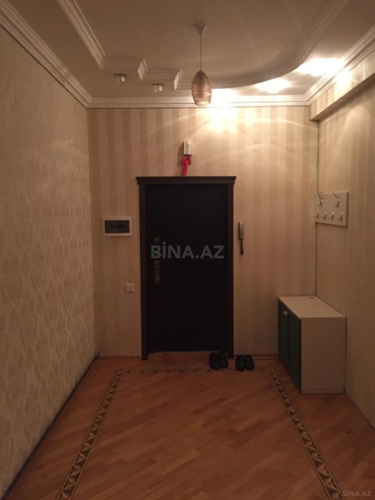 Satılır 2 otaqlı mənzil 85 m²