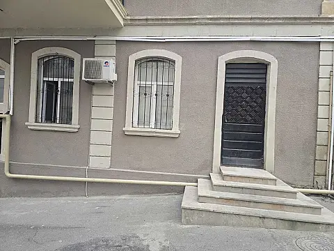 Kirayə verilir obyekt 60 m² — Bakı, İçərişəhər 60.00 m²