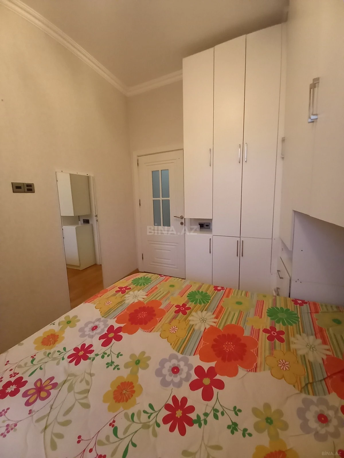 Kirayə verilir 2 otaqlı mənzil 44 m²