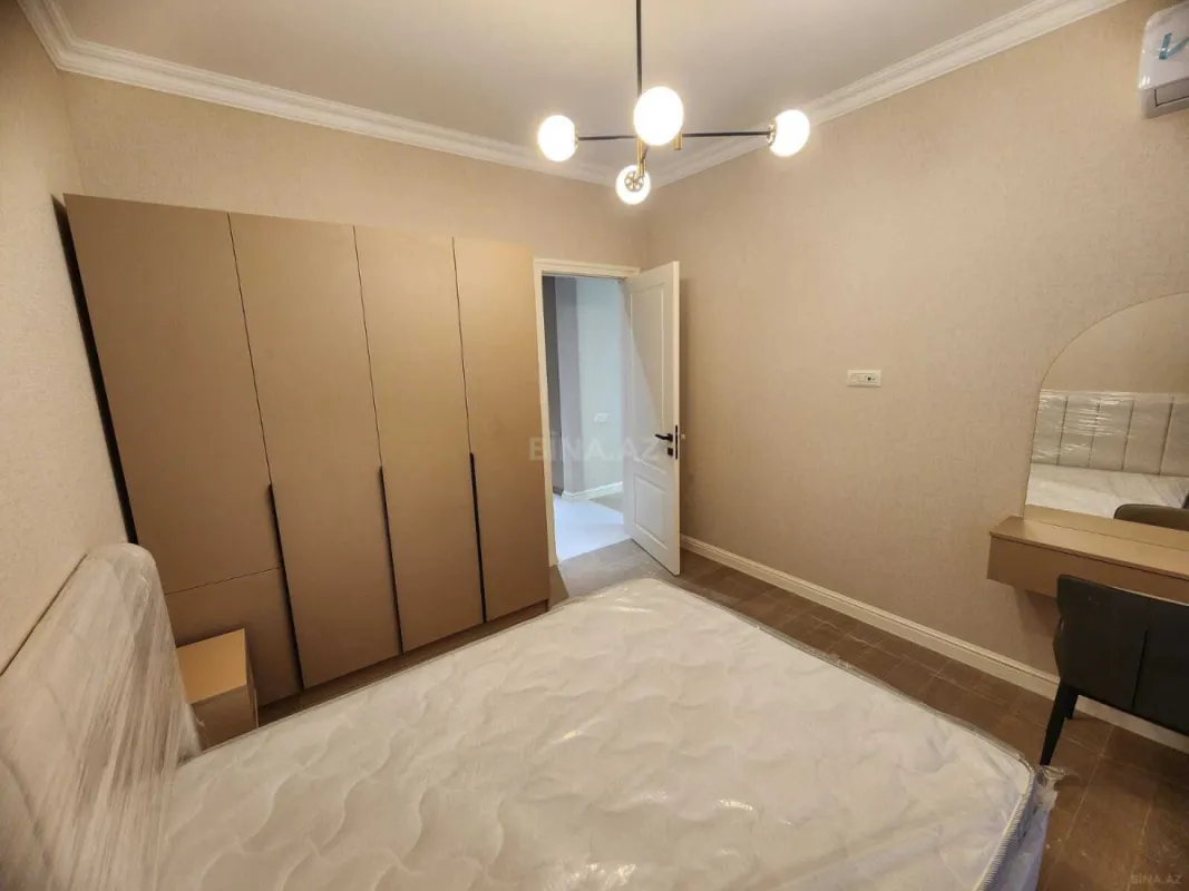 Kirayə verilir 2 otaqlı mənzil 60 m²