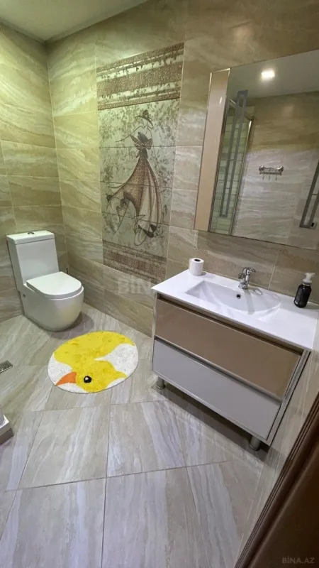 Kirayə verilir 5 otaqlı mənzil 320 m²