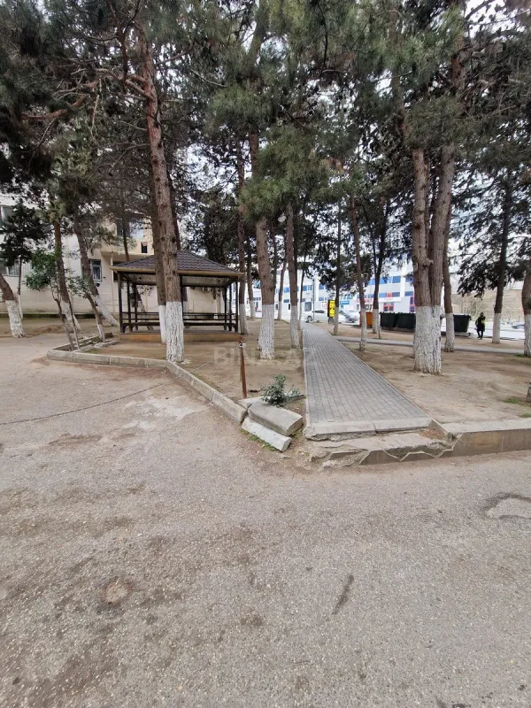 Satılır 2 otaqlı mənzil 45 m²